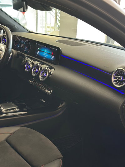 Mercedes-Benz Classe A 180 d Automatic Premium (11)
