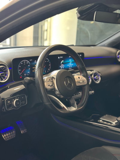 Mercedes-Benz Classe A 180 d Automatic Premium (7)