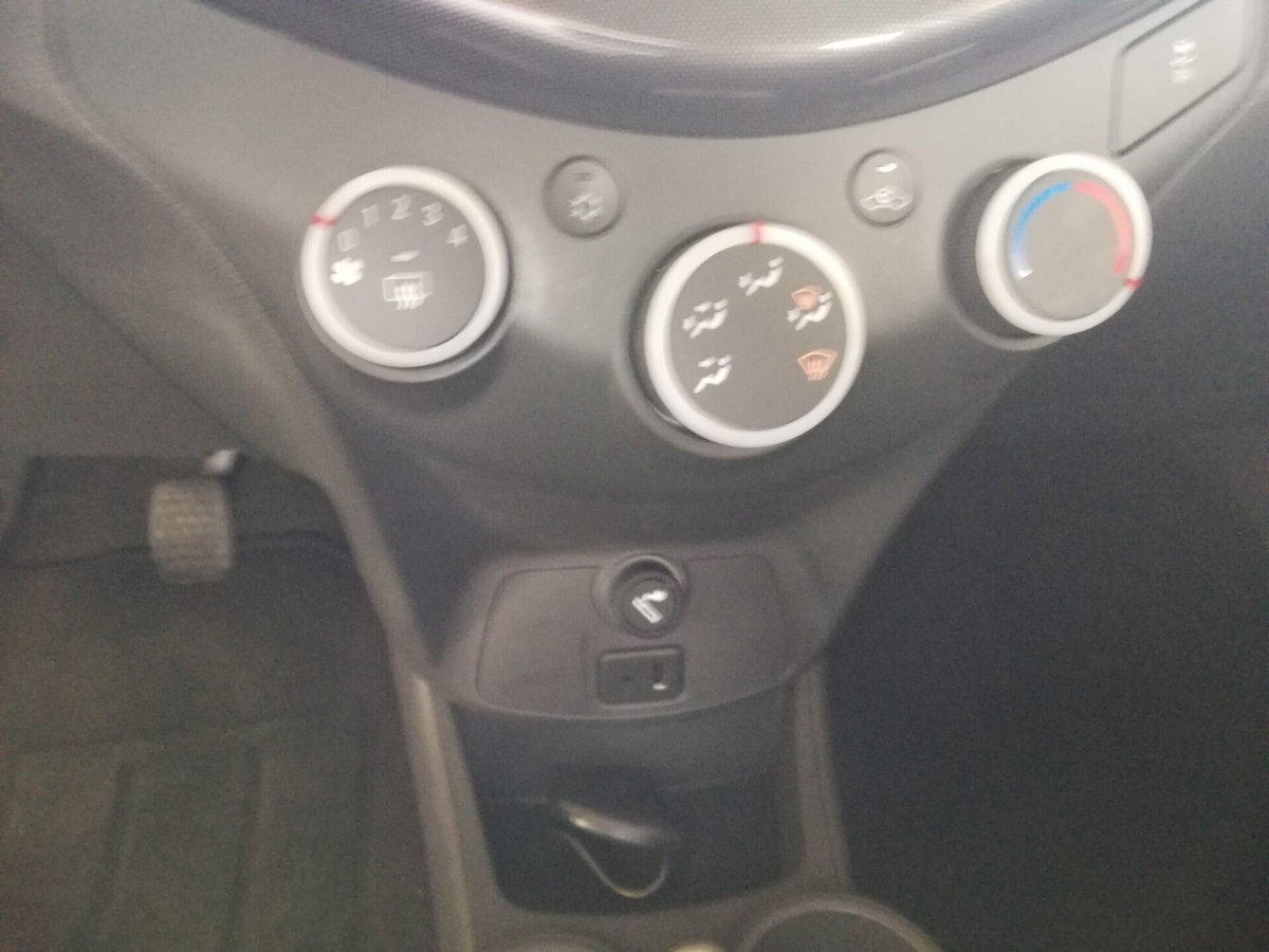 Chevrolet Spark 1.2 LTZ GPL (13)