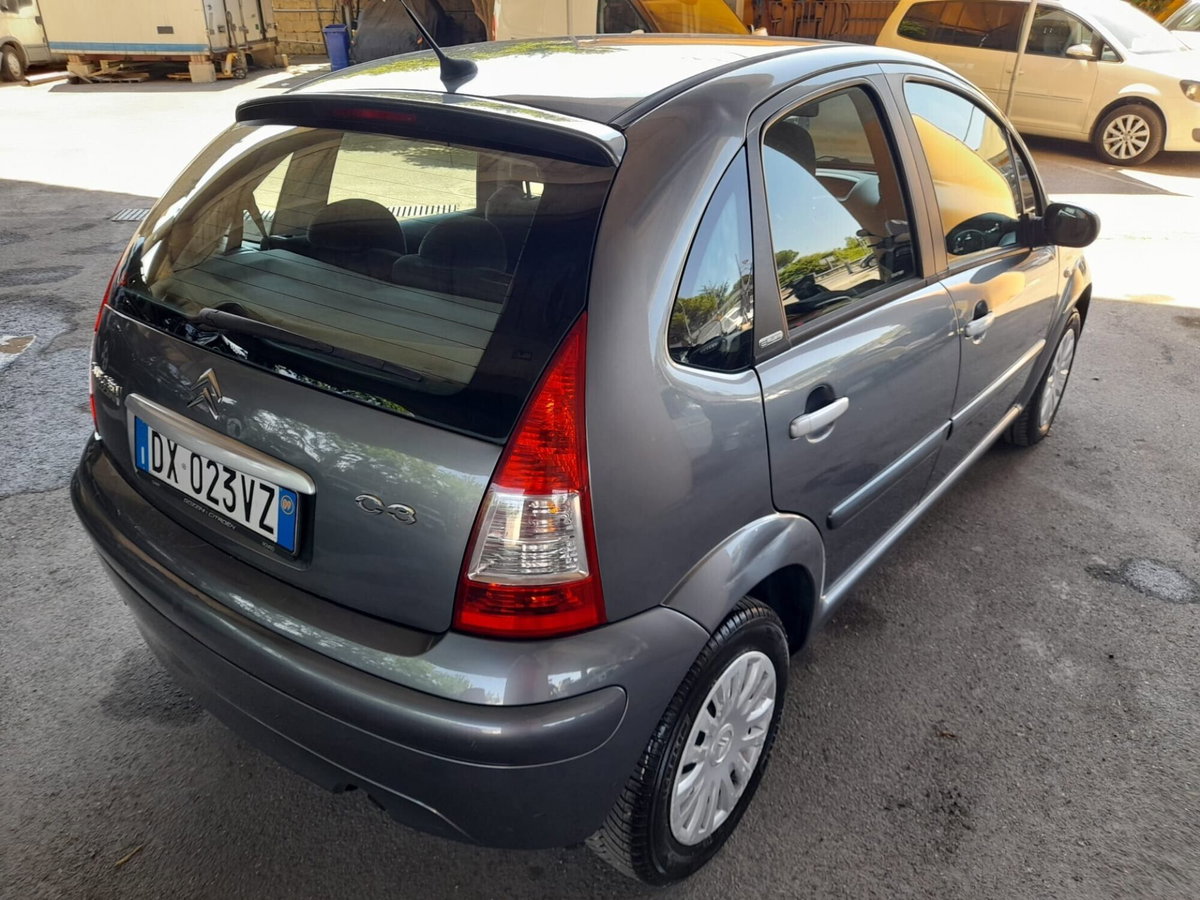 Citroen C3 1.1 airdream Exclusive Style (4)