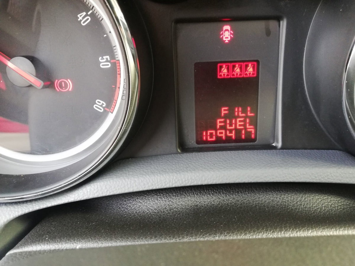 Opel Mokka 1.7 CDTI Ecotec 130CV 4x2 Start&Stop Cosmo (14)
