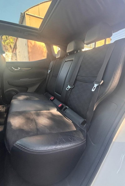 Nissan Qashqai 1.6 dCi 2WD Tekna (10)