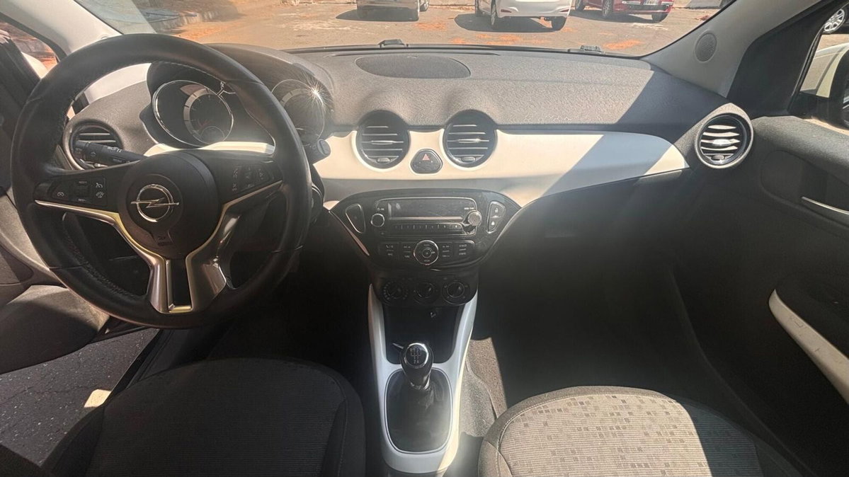 Opel Adam 1.2 70 CV White/Black Link (11)
