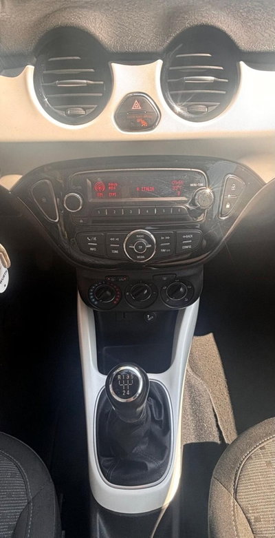 Opel Adam 1.2 70 CV White/Black Link (16)