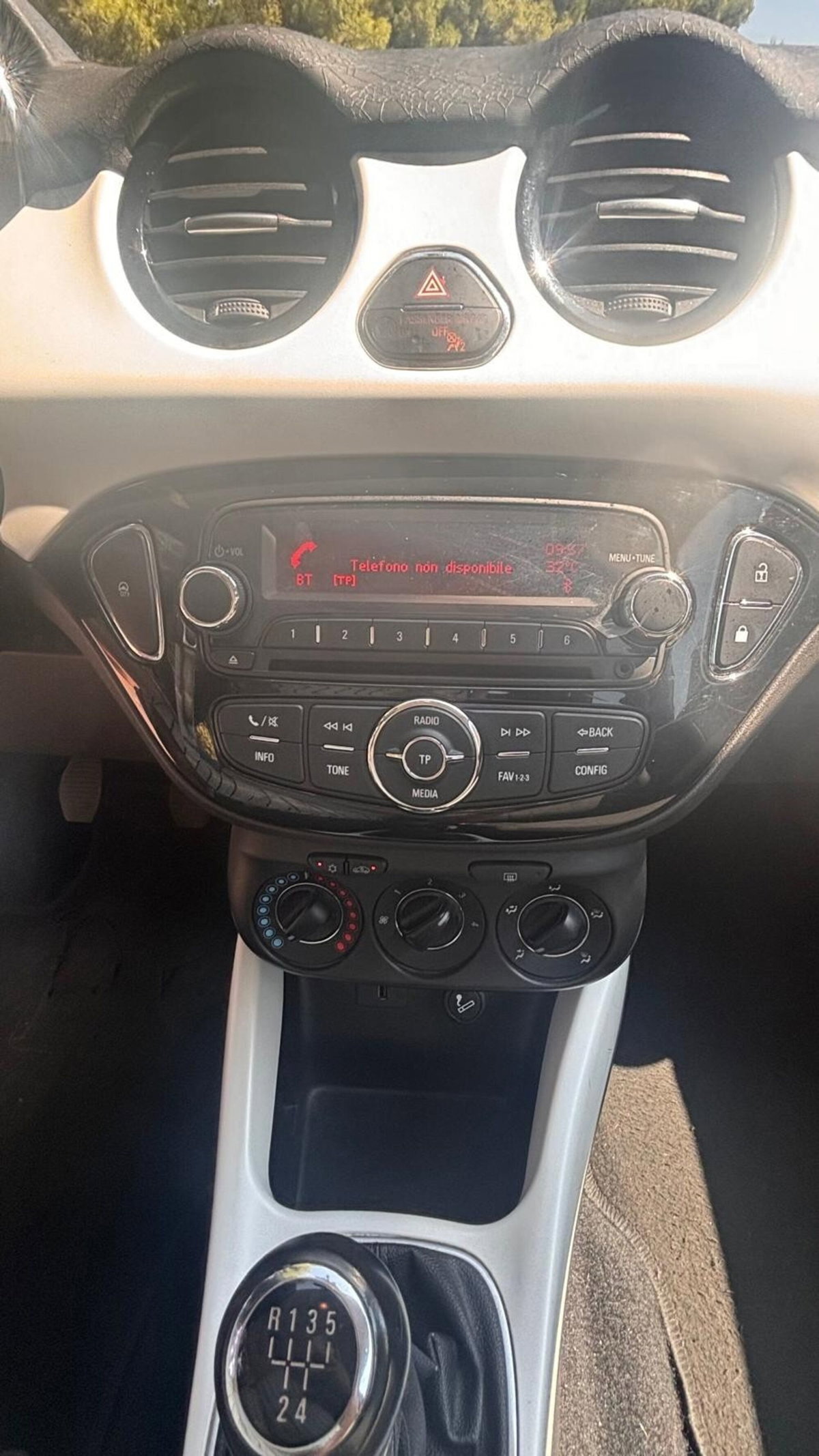 Opel Adam 1.2 70 CV White/Black Link (17)