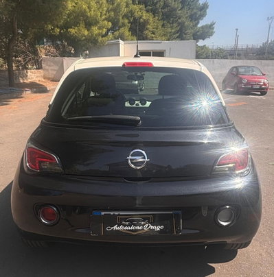 Opel Adam 1.2 70 CV White/Black Link (4)