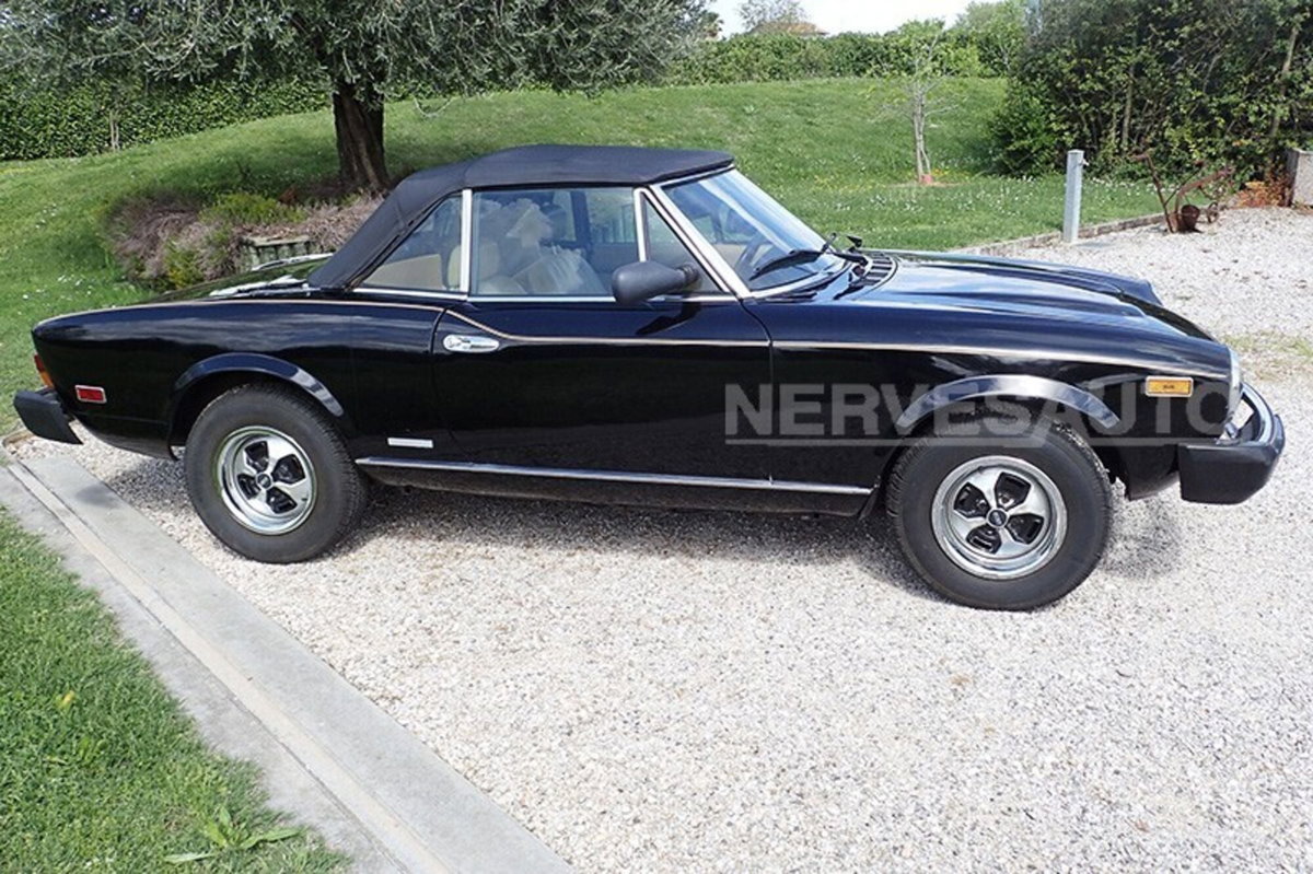 Fiat 124 spider 124 spider 1.4 MultiAir Anniversary (7)