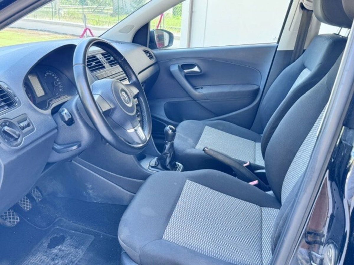 Volkswagen Polo 1.0 MPI 5p. Trendline (6)