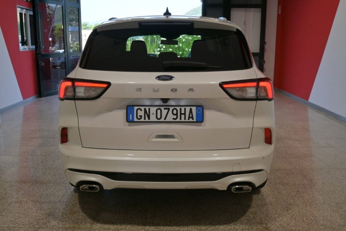 Ford Kuga 1.5 EcoBlue 120 CV 2WD ST-Line (4)