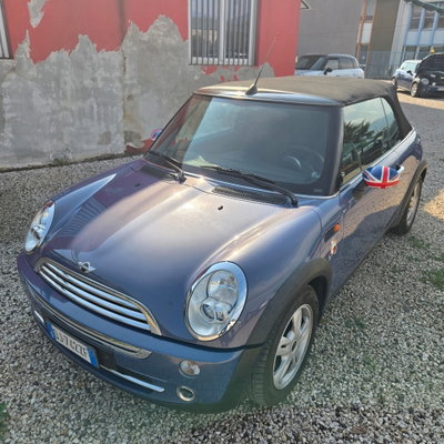 MINI Mini Cabrio 1.6 16V Cooper Cabrio (2)