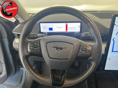 Ford Mustang Mach-E Standard 269CV (12)