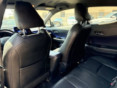 Toyota Toyota C-HR 1.8 Hybrid E-CVT Lounge (14)