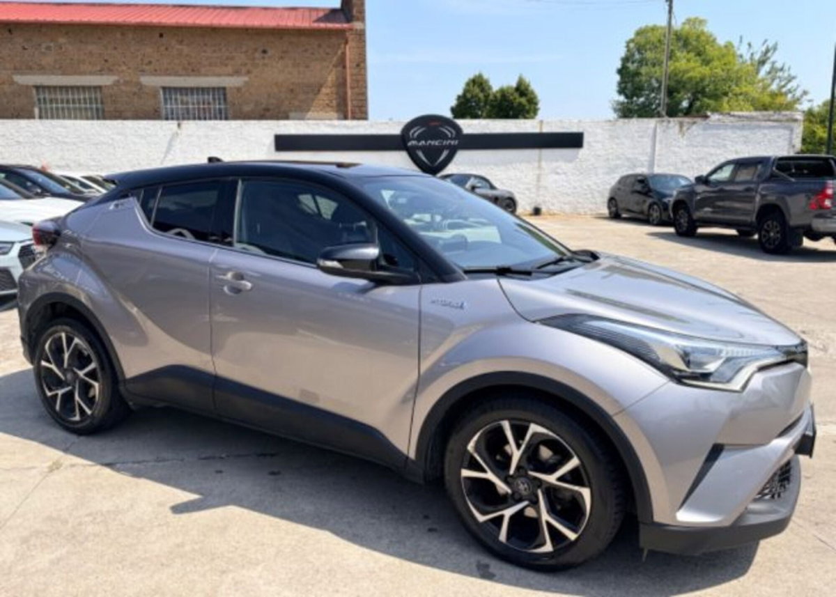 Toyota Toyota C-HR 1.8 Hybrid E-CVT Lounge (3)
