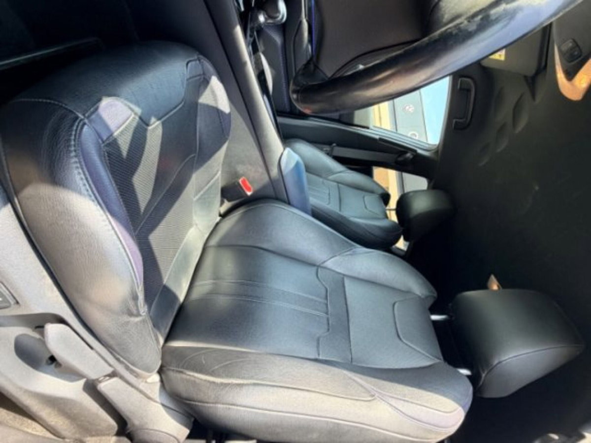 Toyota Toyota C-HR 1.8 Hybrid E-CVT Lounge (8)