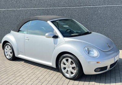 Volkswagen New Beetle Cabrio 16V (11)