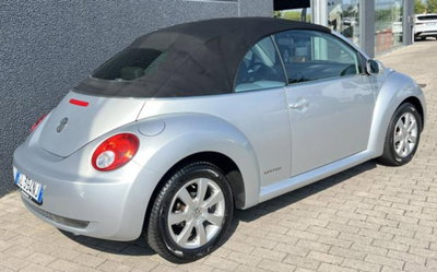Volkswagen New Beetle Cabrio 16V (15)
