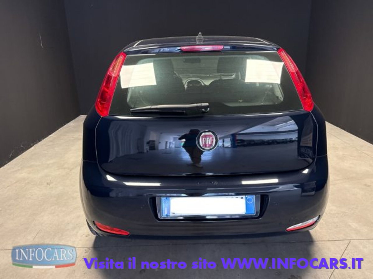 Fiat Punto 1.3 MJT II S&S 95 CV 5 porte Street (18)