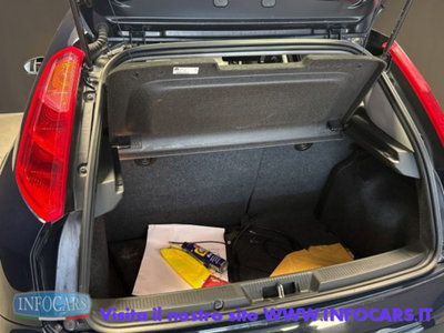 Fiat Punto 1.3 MJT II S&S 95 CV 5 porte Street (19)