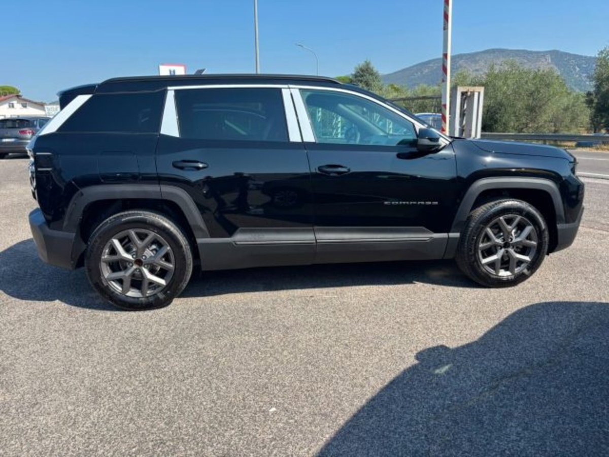 Jeep Compass 1.2 turbo e-hybrid mhev First Edition fwd 145cv edct6 (3)