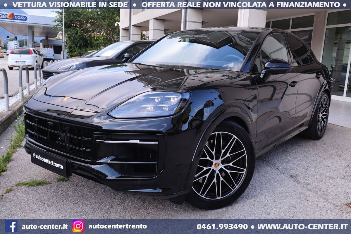 Porsche Cayenne Coupé 3.0 e-hybrid Black Edition tiptronic (2)