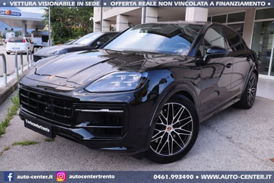 Porsche Cayenne Coupé 3.0 e-hybrid Black Edition tiptronic (2)