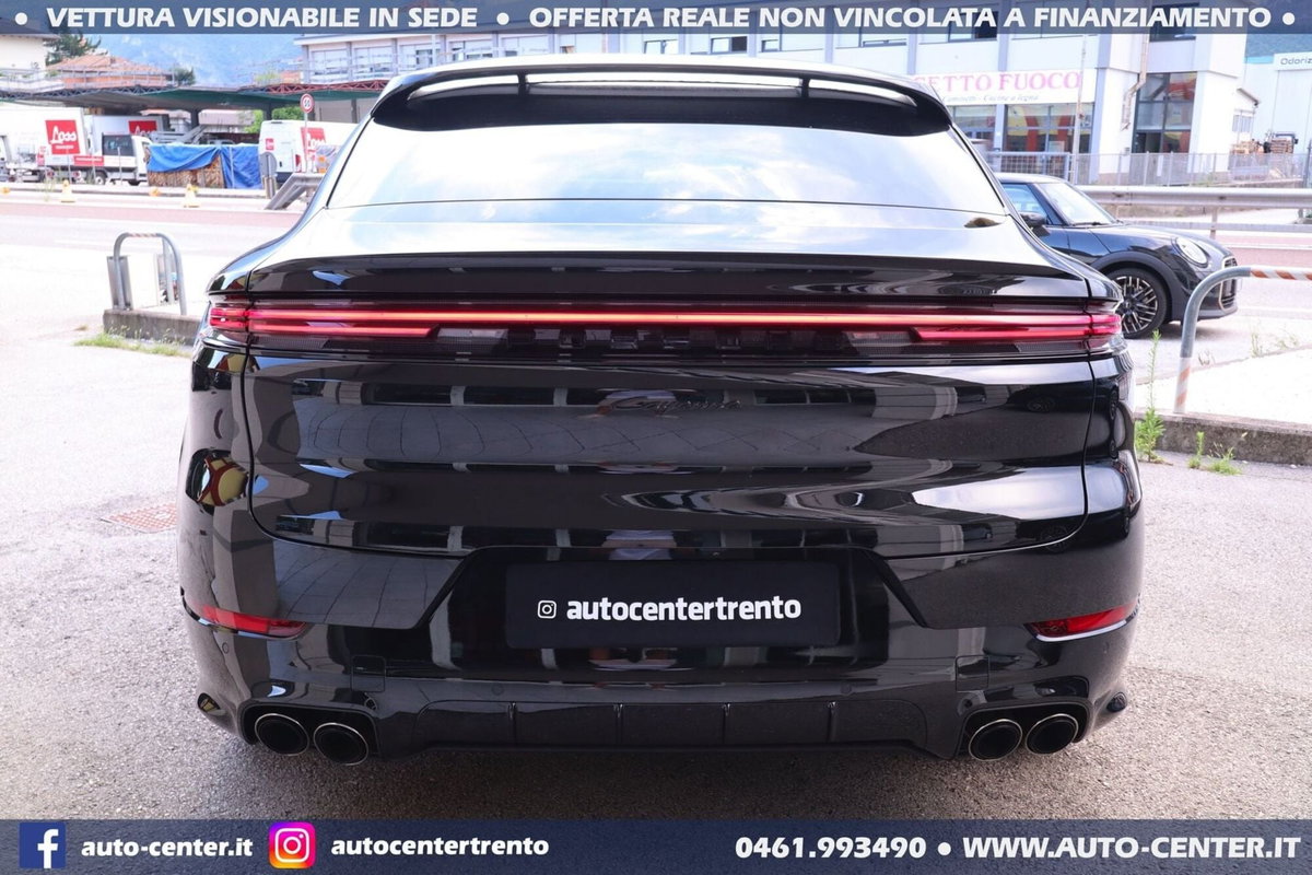 Porsche Cayenne Coupé 3.0 e-hybrid Black Edition tiptronic (6)