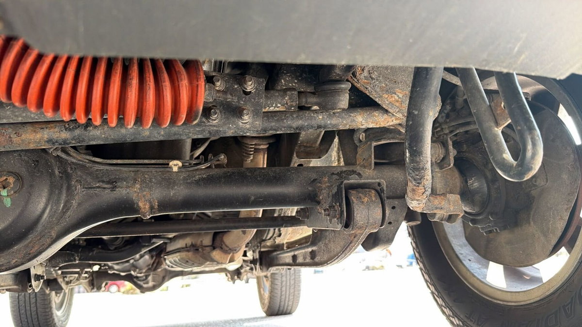 Suzuki Jimny 1.3i 16V cat Cabrio 4WD JLX (19)