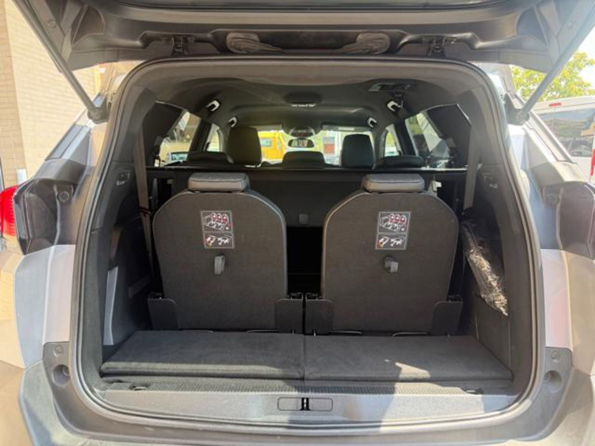 Peugeot 5008 1.5 bluehdi Allure Pack s&s 130cv eat8 (7)