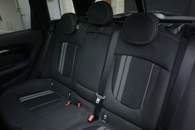 MINI Mini Clubman 2.0 Cooper D Untold Clubman (3)