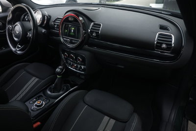 MINI Mini Clubman 2.0 Cooper D Untold Clubman (8)