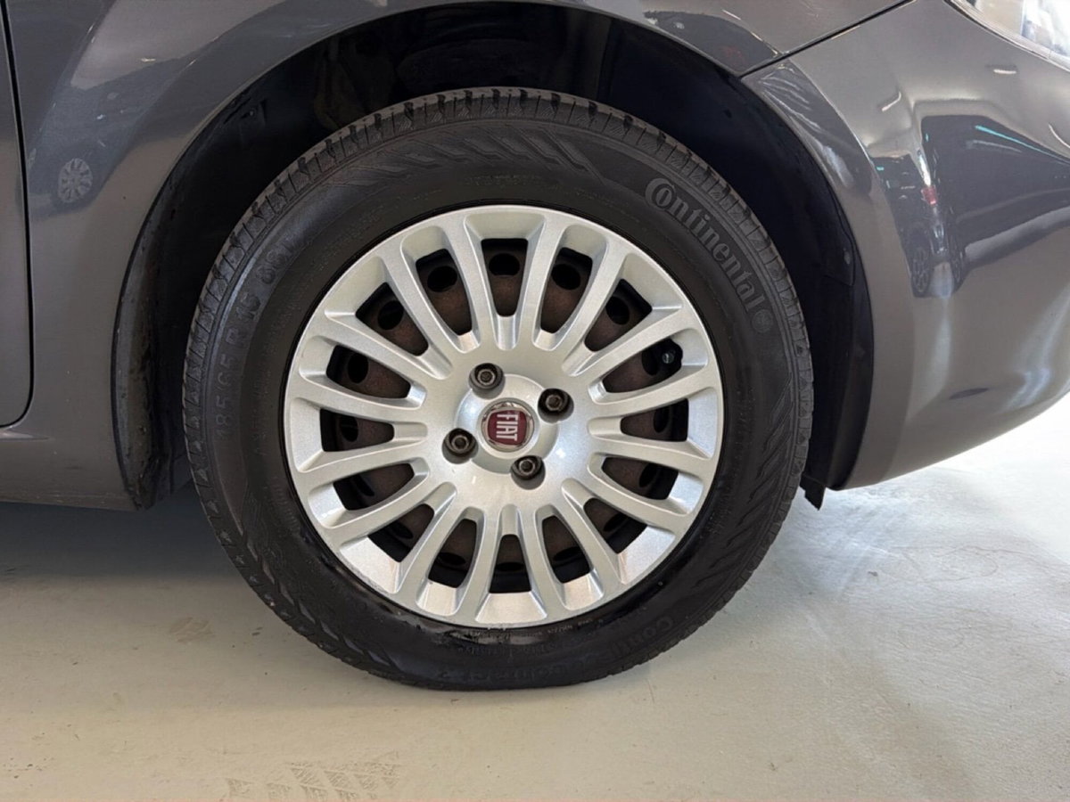 Fiat Punto 1.3 MJT II S&S 95 CV 5 porte Street (4)