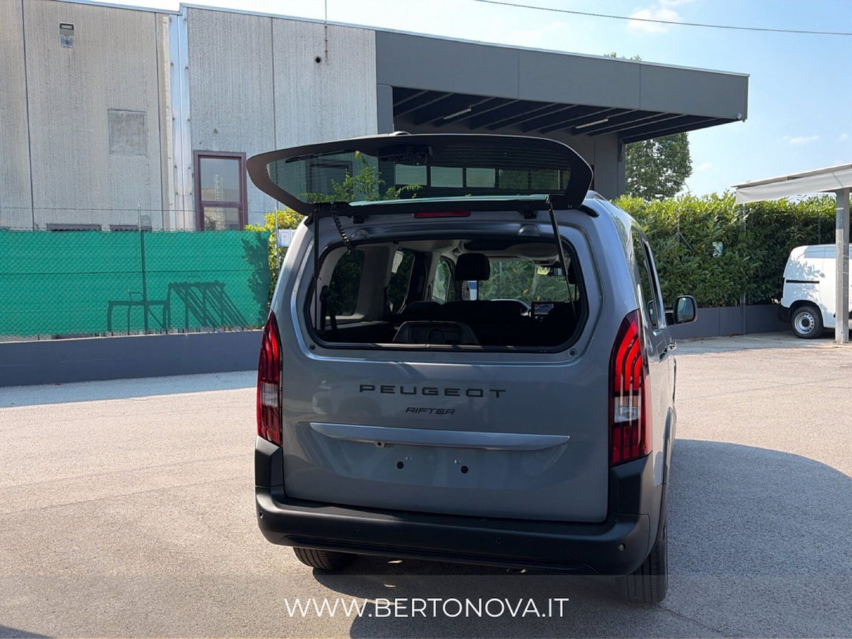 Peugeot Rifter Long 1.5 bluehdi Allure 130cv eat8 (4)