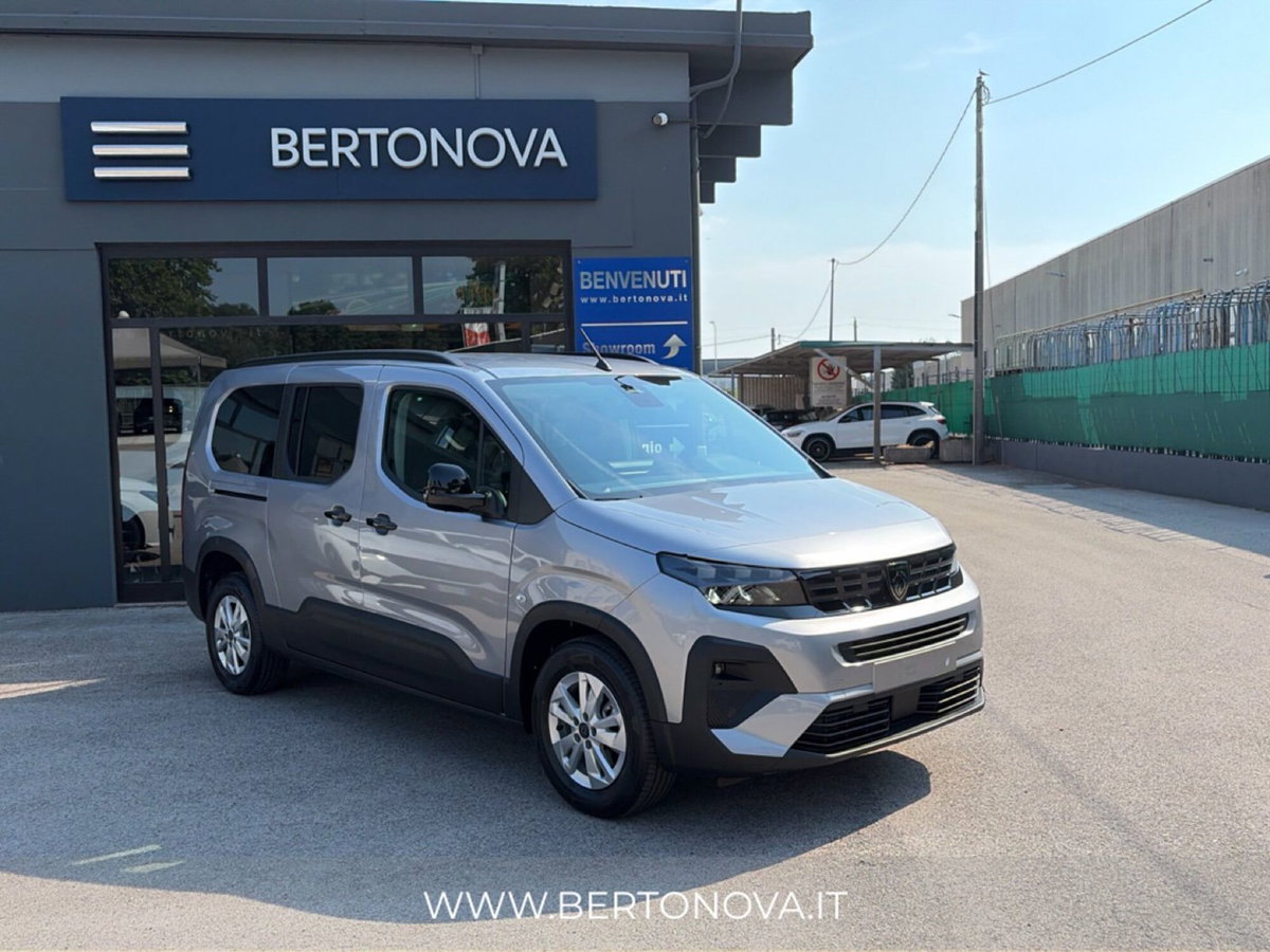 Peugeot Rifter Long 1.5 bluehdi Allure 130cv eat8 (6)