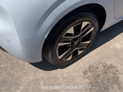 Peugeot 208 1.2 turbo Edition 100cv (6)