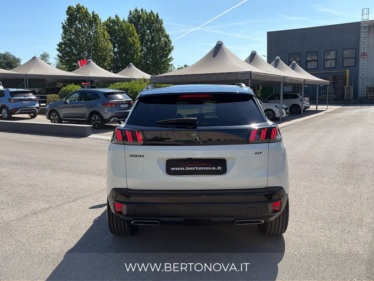 Peugeot 3008 BlueHDi 180 S&S EAT8 GT Pack (4)