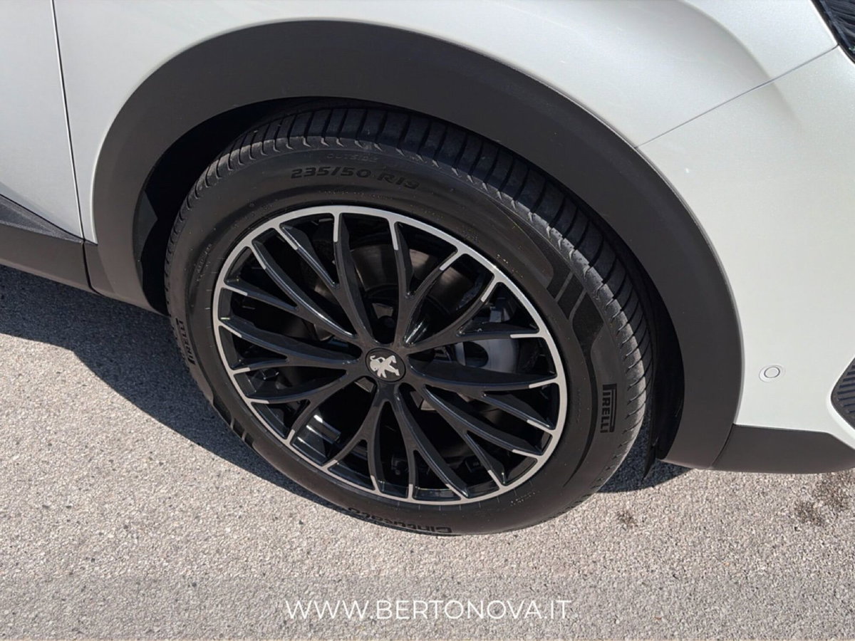 Peugeot 3008 BlueHDi 180 S&S EAT8 GT Pack (9)