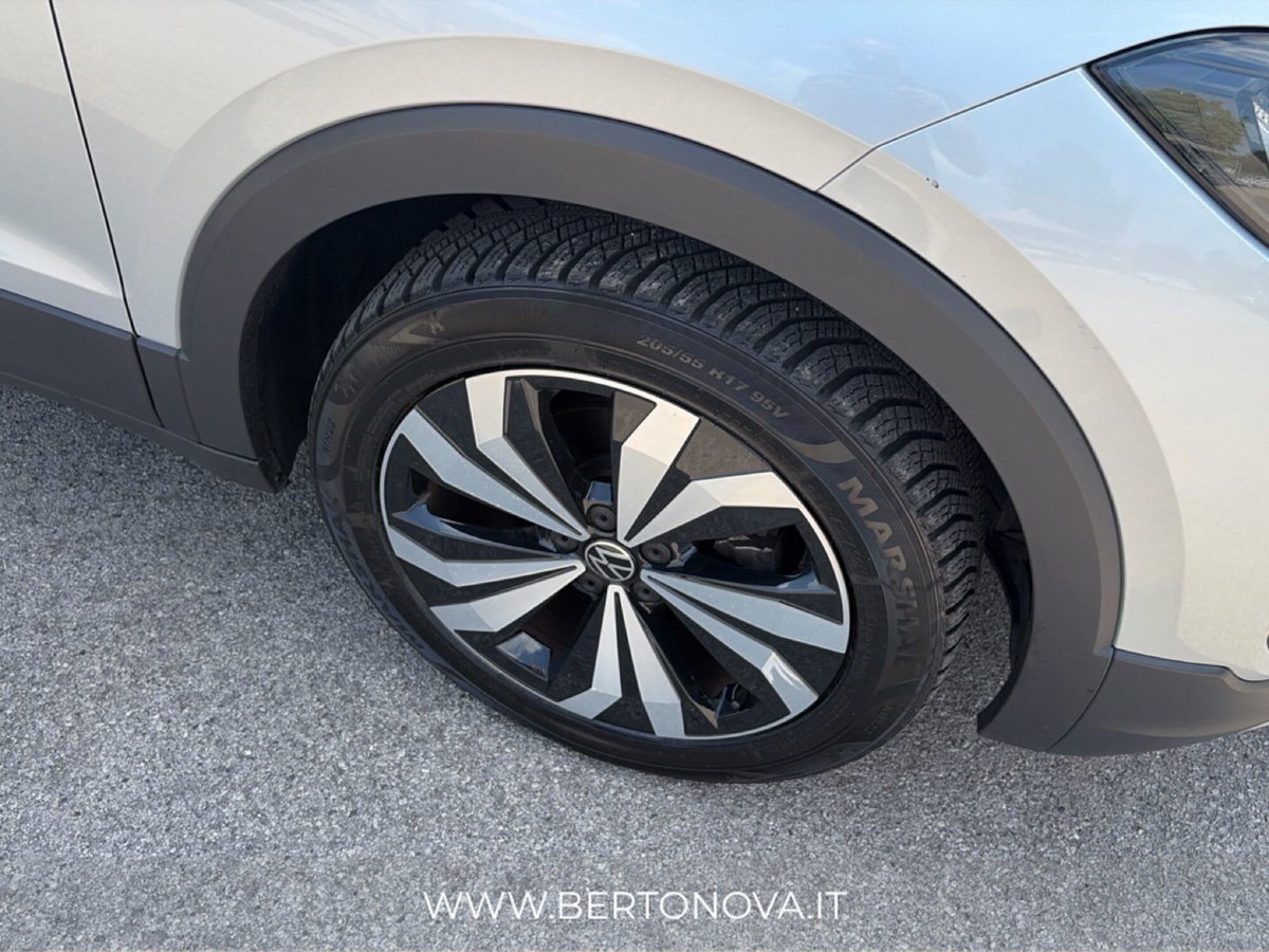 Volkswagen T-Cross 1.0 tsi Edition 115cv dsg (8)