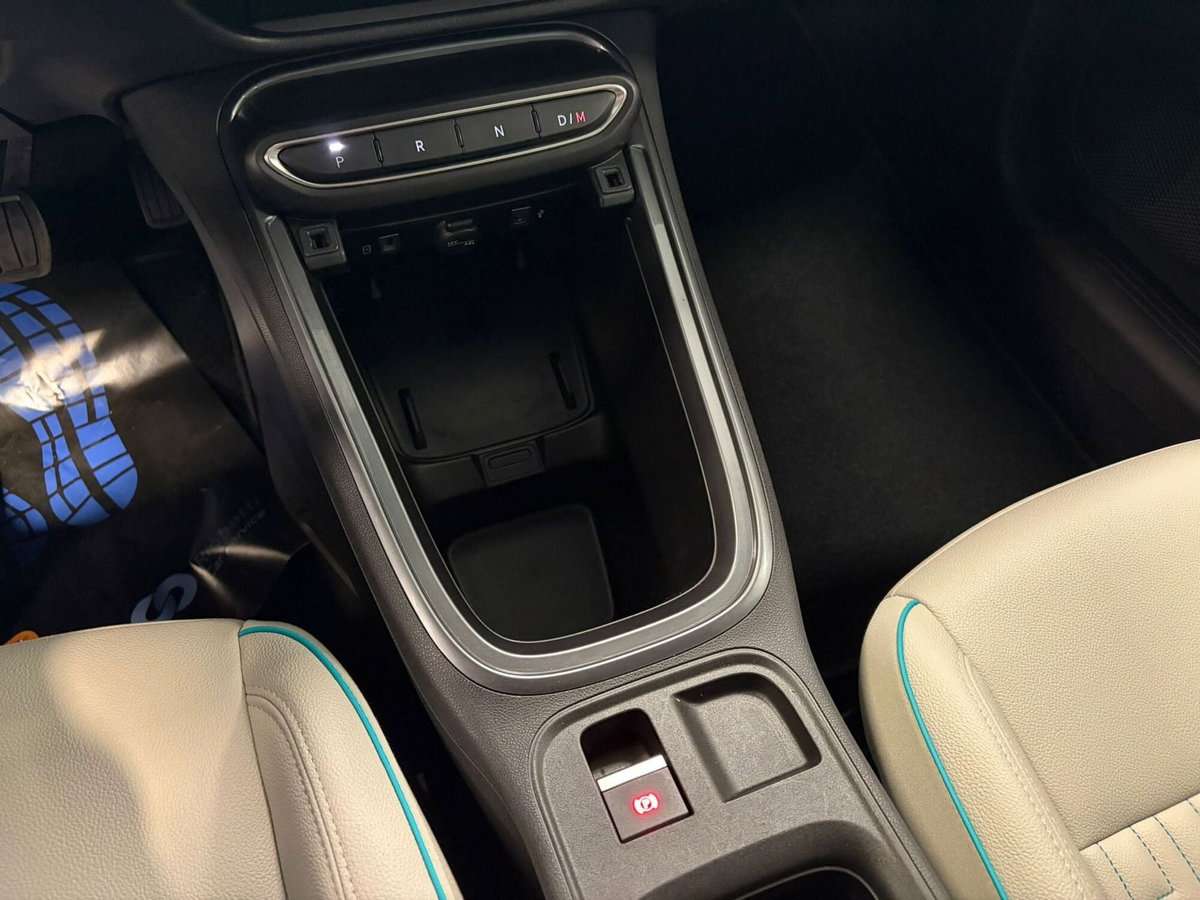 Fiat 600 1.2 hybrid La Prima 145cv auto (10)