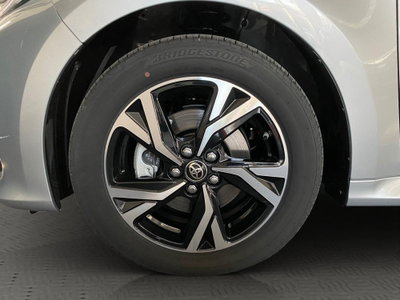 Toyota Yaris 1.5 Hybrid 5 porte Trend (4)