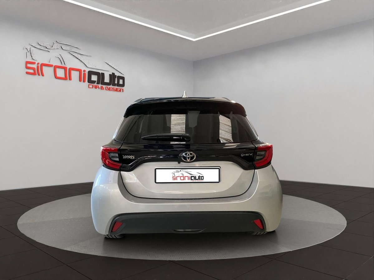 Toyota Yaris 1.5 Hybrid 5 porte Trend (5)