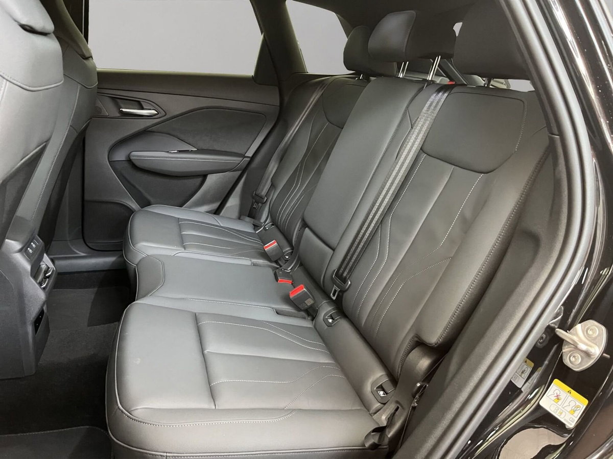 Audi Q3 1.5 e-hybrid S line 272cv s-tronic (12)