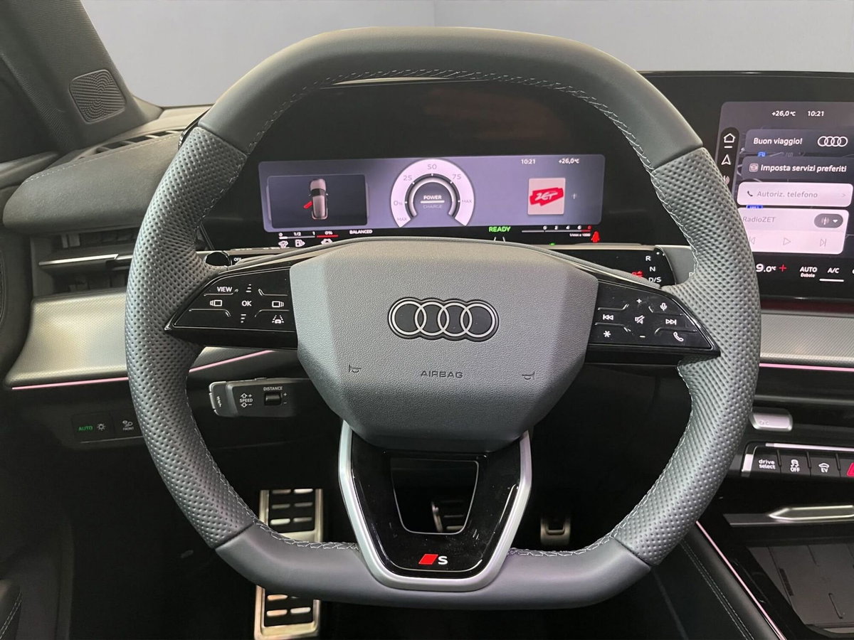 Audi Q3 1.5 e-hybrid S line 272cv s-tronic (13)