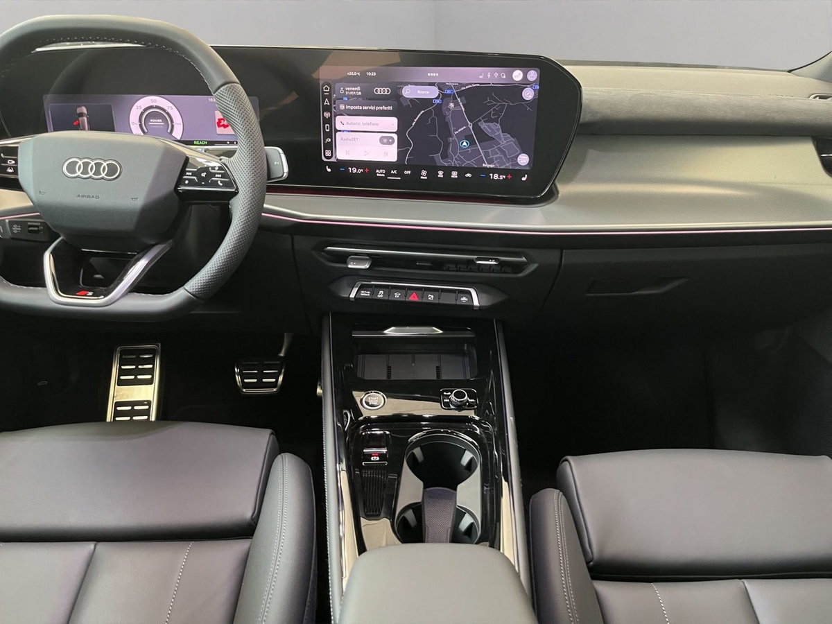 Audi Q3 1.5 e-hybrid S line 272cv s-tronic (16)