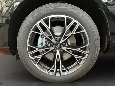 Audi Q3 1.5 e-hybrid S line 272cv s-tronic (4)