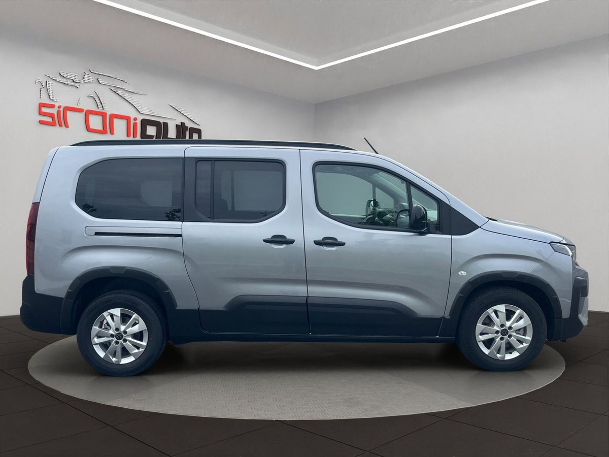 Peugeot Rifter Mix M 1.5 bluehdi 130cv Allure S&S eat8 (9)
