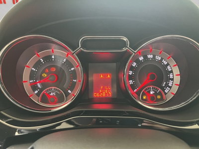 Opel Adam Rocks 1.2 70 CV (14)