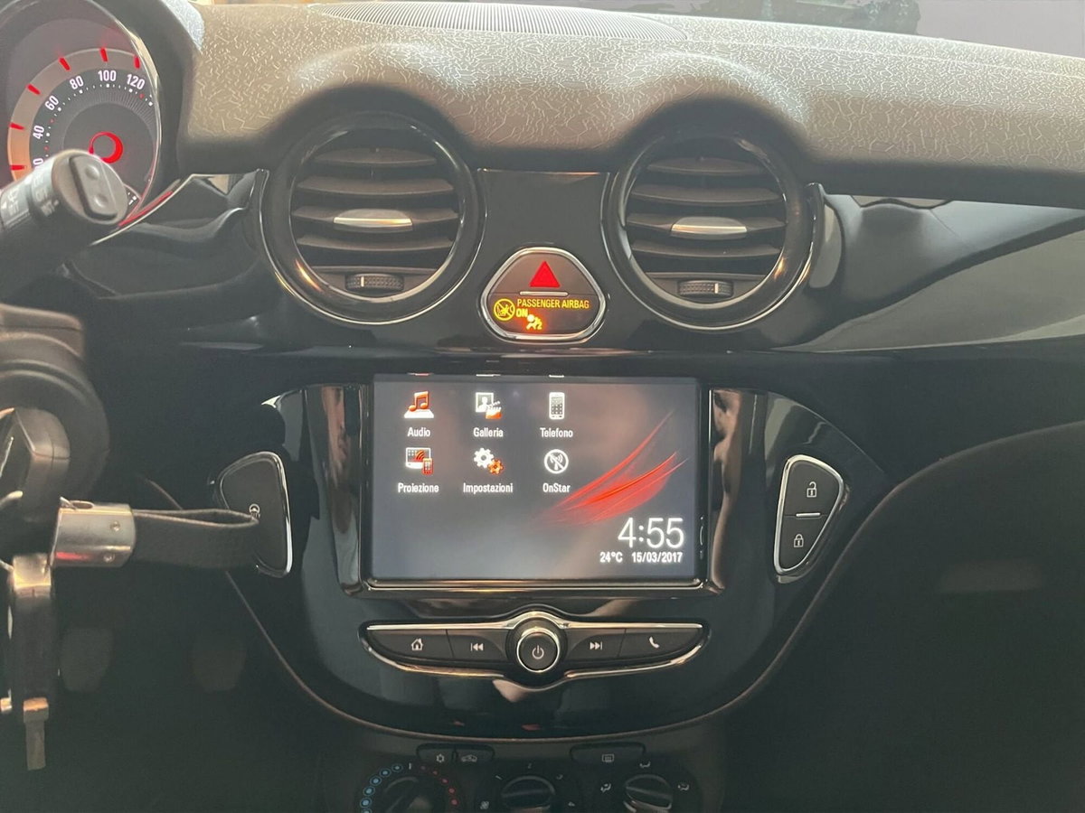 Opel Adam Rocks 1.2 70 CV (17)