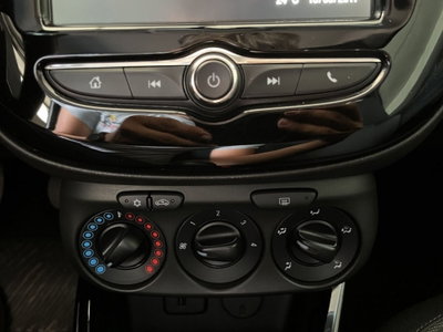 Opel Adam Rocks 1.2 70 CV (19)