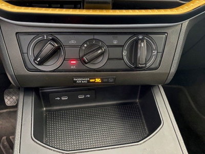 SEAT Arona 1.0 EcoTSI Reference (18)