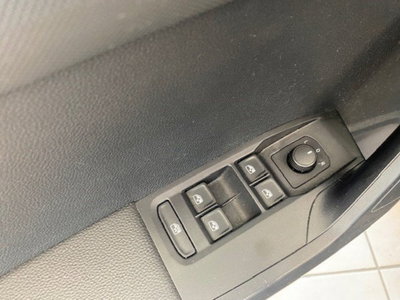 SEAT Arona 1.0 EcoTSI Reference (7)
